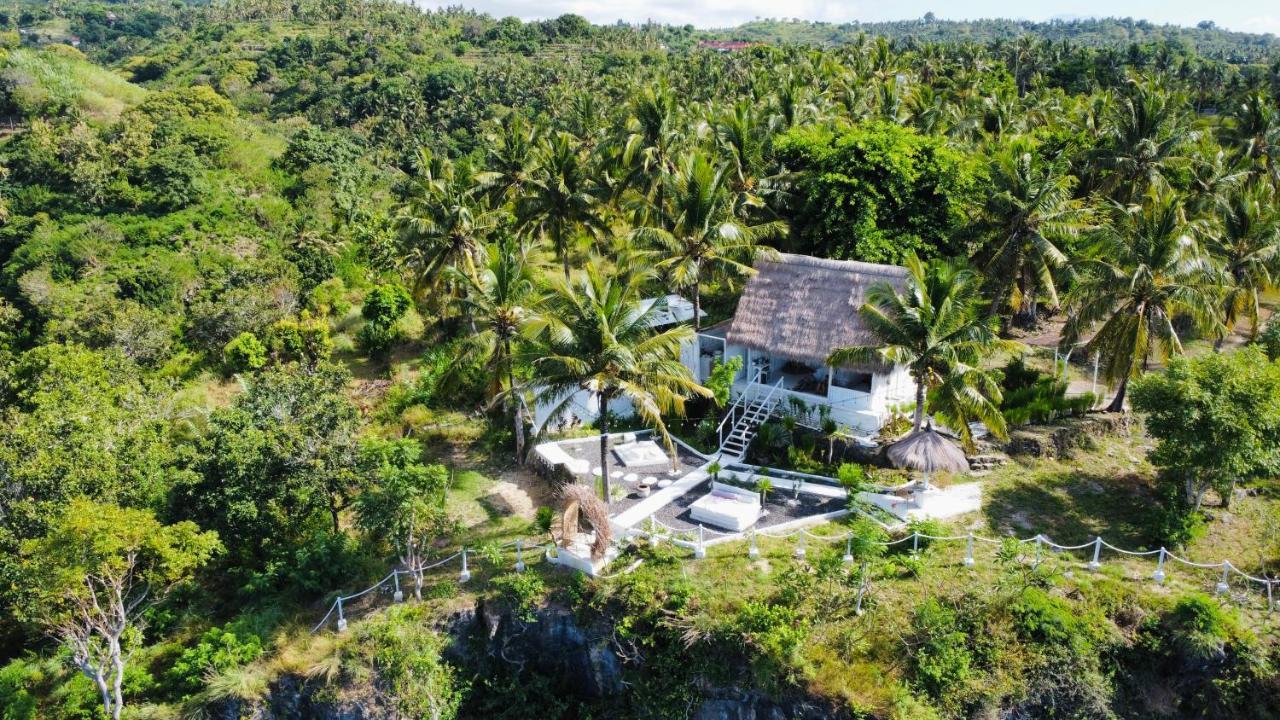 Tropical Glamping Nusa Penida - Private Romantic Seaside Bungalow Diamond Beach Polilit المظهر الخارجي الصورة